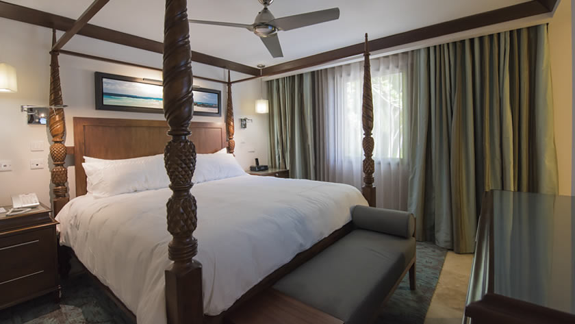 Crystal Lagoon Club Luxury Suite