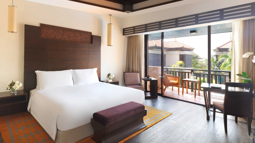 Premier Lagoon View