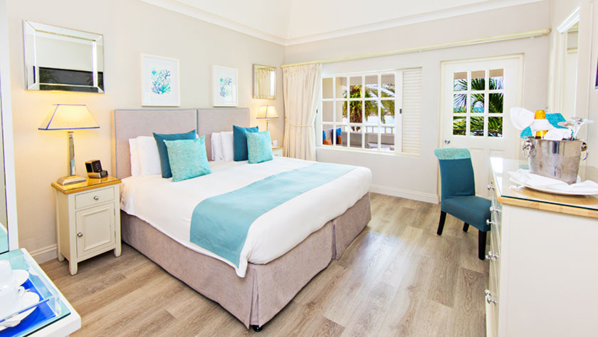 Deluxe Beachfront Room