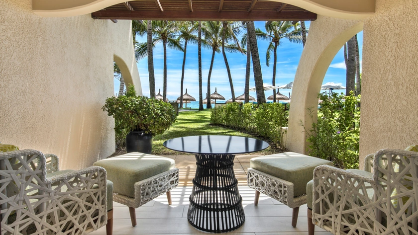 Prestige Room Beachfront Terrace