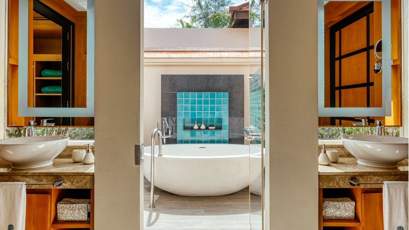 Banyan Pool Villa Bathroom