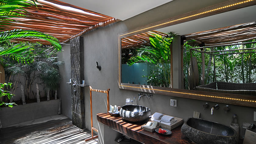 One Bedroom Pool Villa - Bathroom