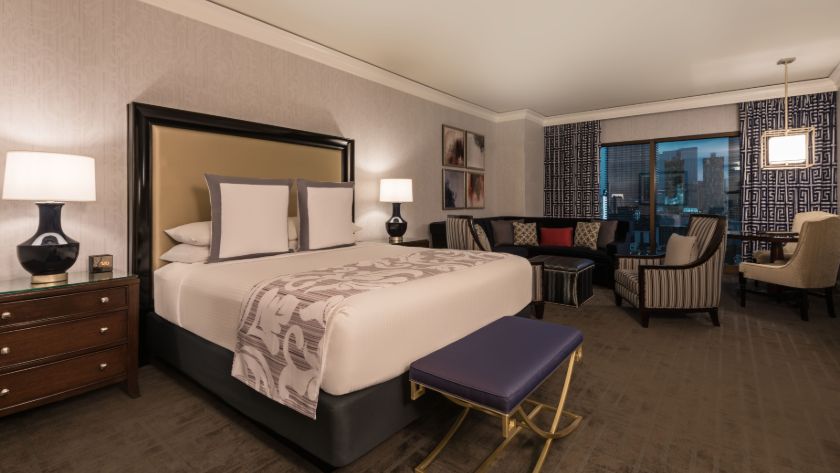 Augustus Premium King Room
