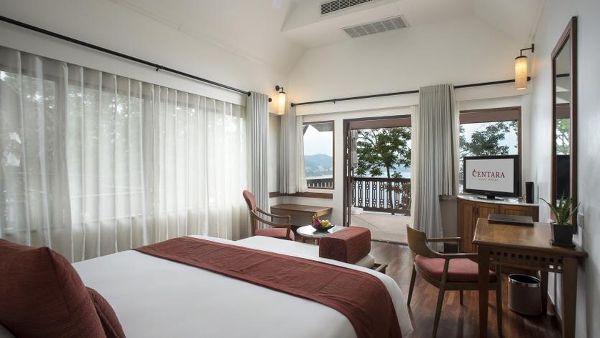 Deluxe Ocean Villa