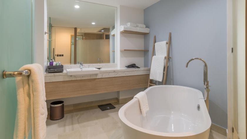 Family Residence Bathroom