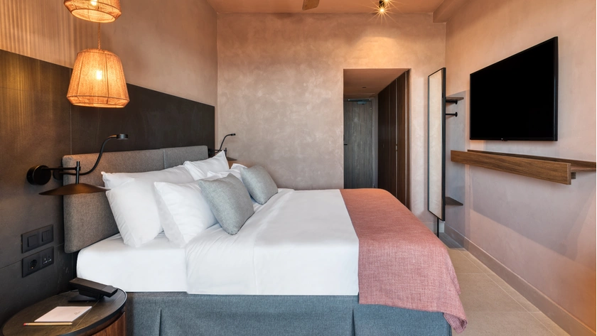 Inland Retreat Room