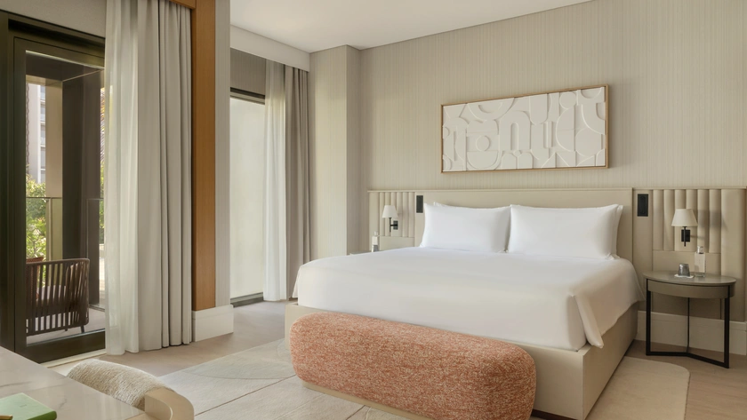 Waking Eclipse Suite with Resort View