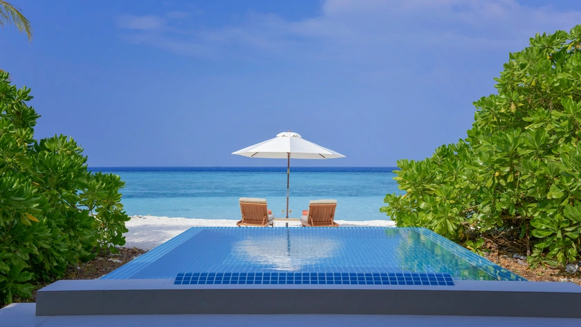 Family Beach Villa Pool
