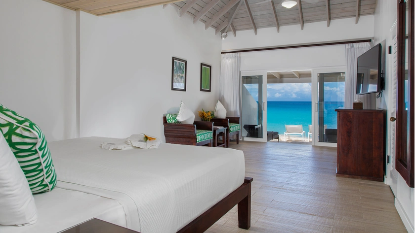 Superior Deluxe Beachfront