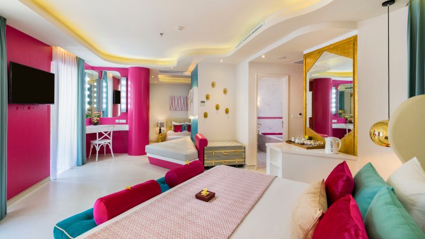 Girly Suite