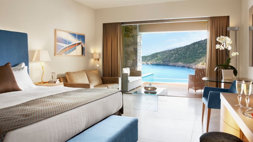 Deluxe Sea View Individual Pool