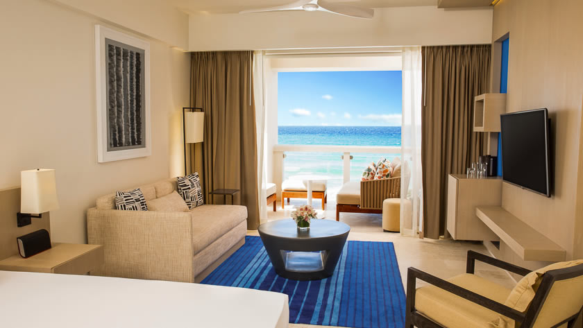 Junior Suite Ocean Front 