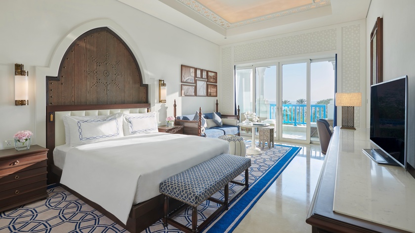 King Guest Room Sea View