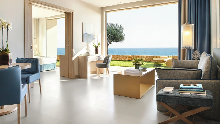 Deluxe Two Bedroom Family Suite Private Garden Sea View
