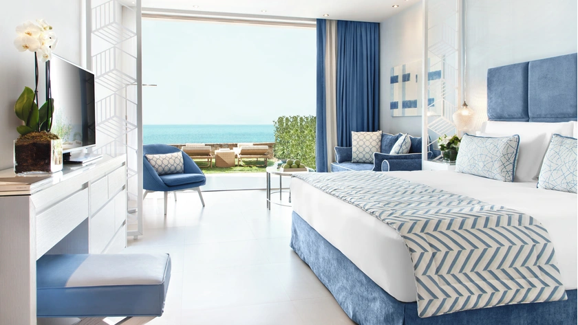 Junior Suite Private Garden Sea View