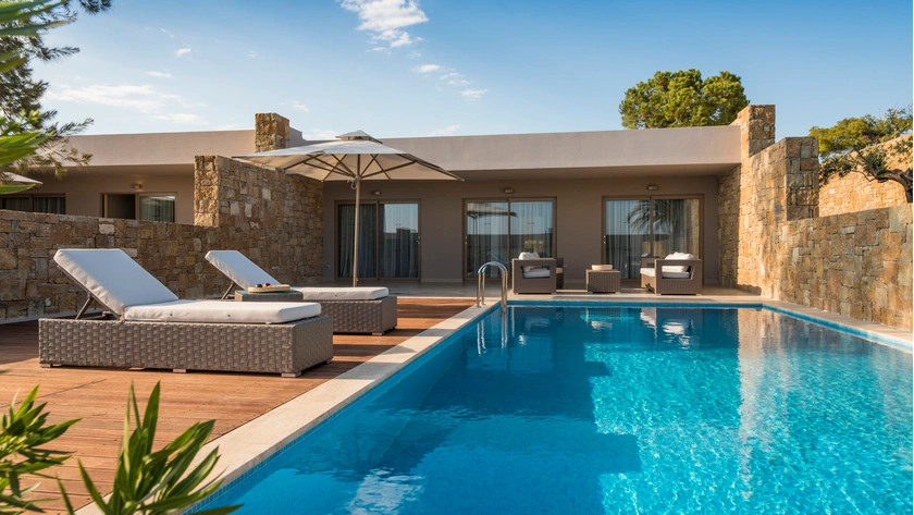 Deluxe Two Bedroom Bungalow Suite Private Pool Garden View