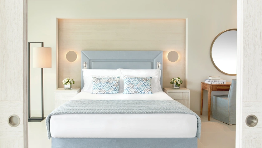 Deluxe Two Bedroom Suite Sea View