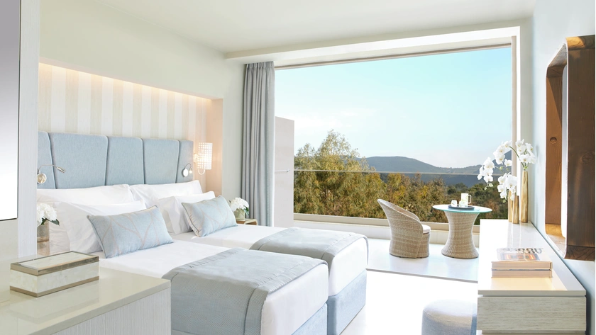 Family Room Inland View