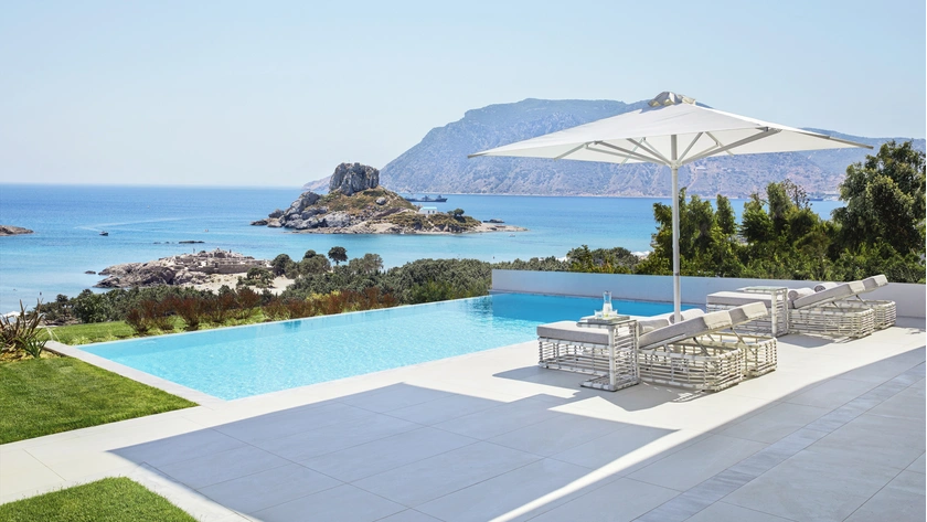 Deluxe One Bedroom Bungalow Suite Private Pool Sea View - Pool Area