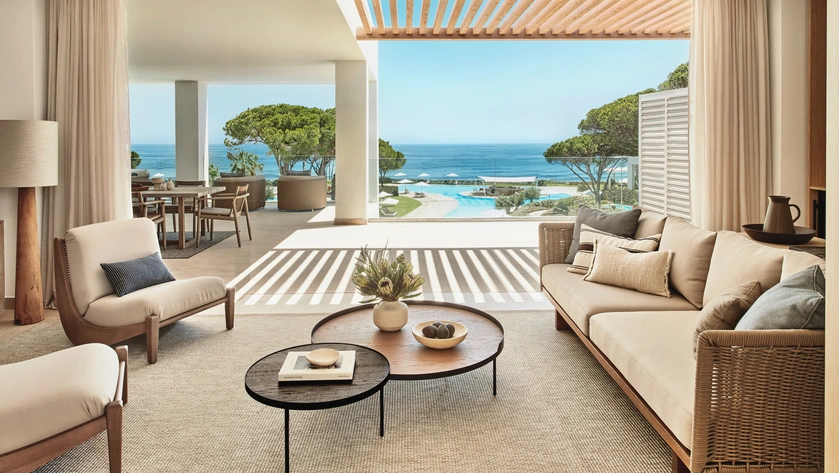 Deluxe One Bedroom Penthouse Suite Sea View - Stunning Views