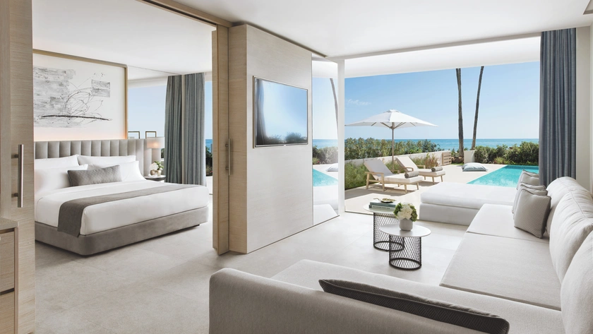 Deluxe One Bedroom Suite Private Pool Garden View