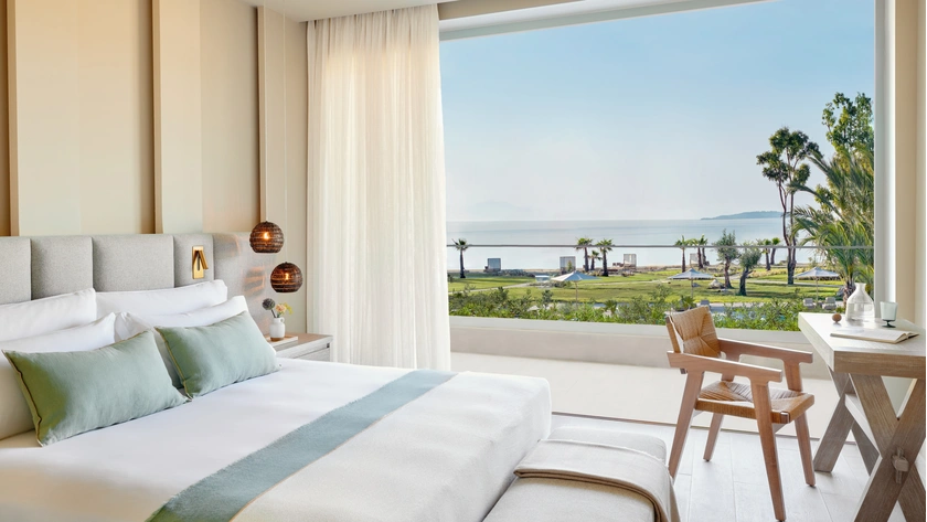 One Bedroom Bungalow Suite Balcony Sea View