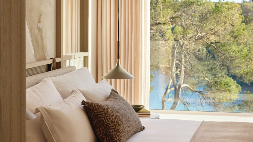 Deluxe One Bedroom Suite Partial Sea View