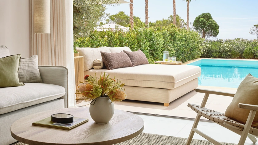 Deluxe One Bedroom Suite Private Pool Garden View 