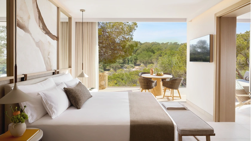 Deluxe One Bedroom Suite Garden View