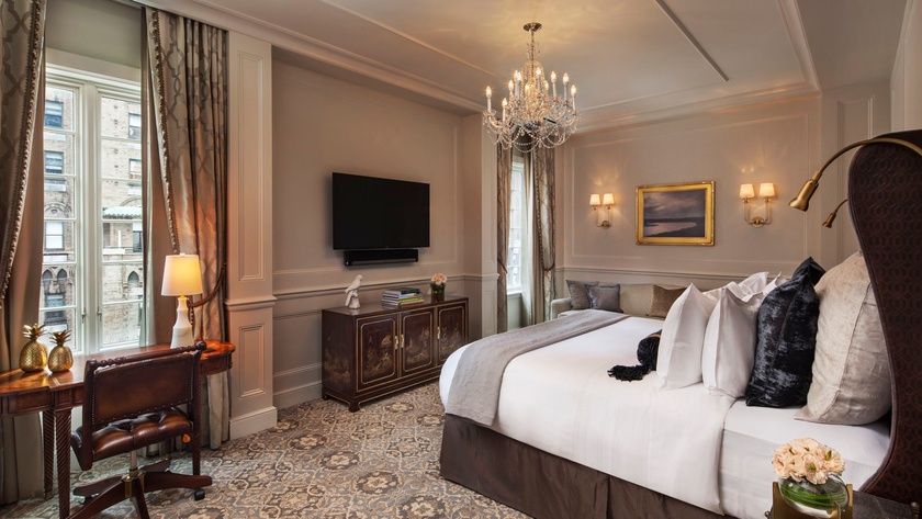 Harold S Vanderbilt Bedroom