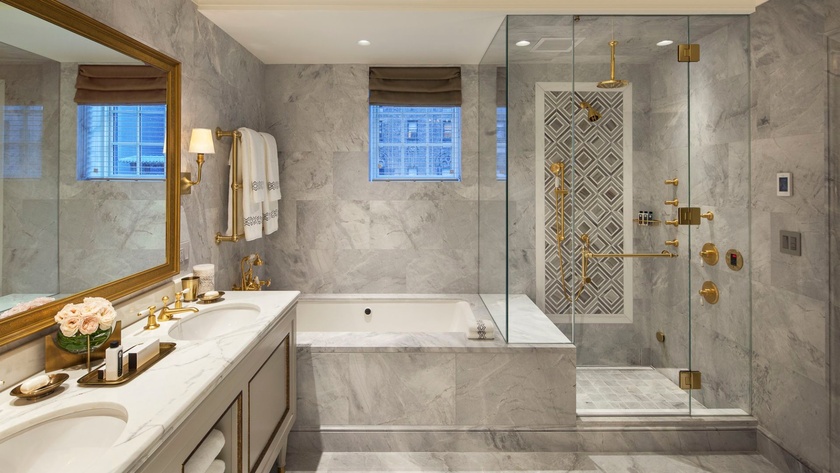 Harold S Vanderbilt Bathroom