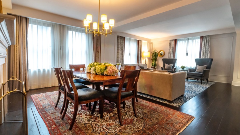 Lexington Suite Dining