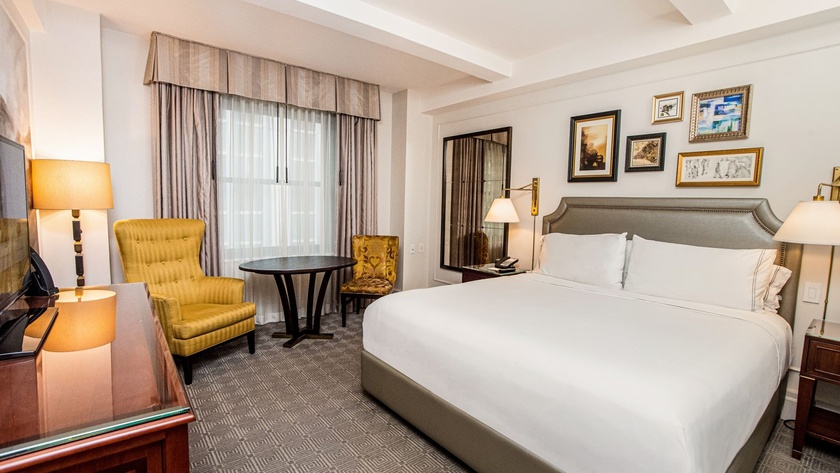 Premium Room Bed and Seating