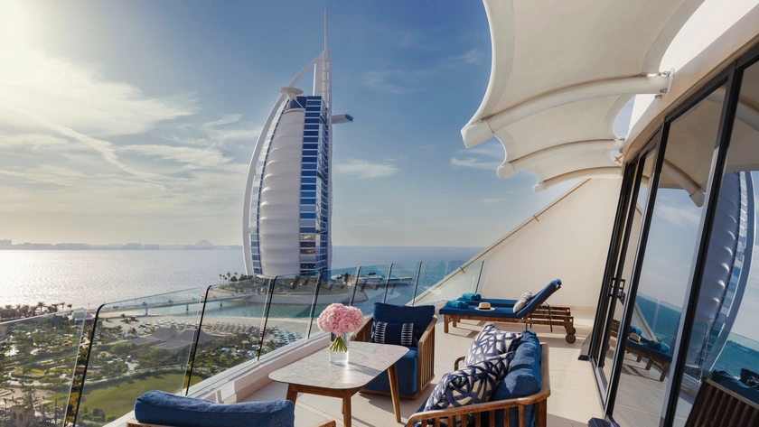 One Bedroom Ocean Suite Terrace