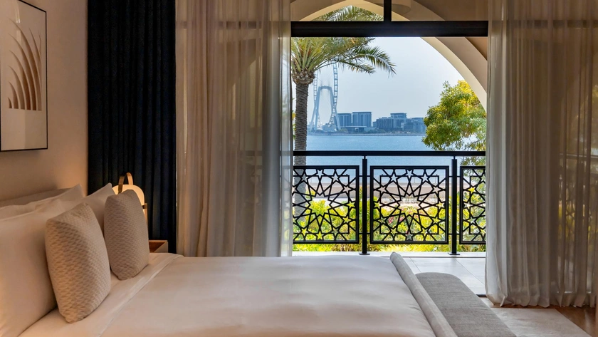 Five Bedroom Marina Skyline View Villa - Bedroom