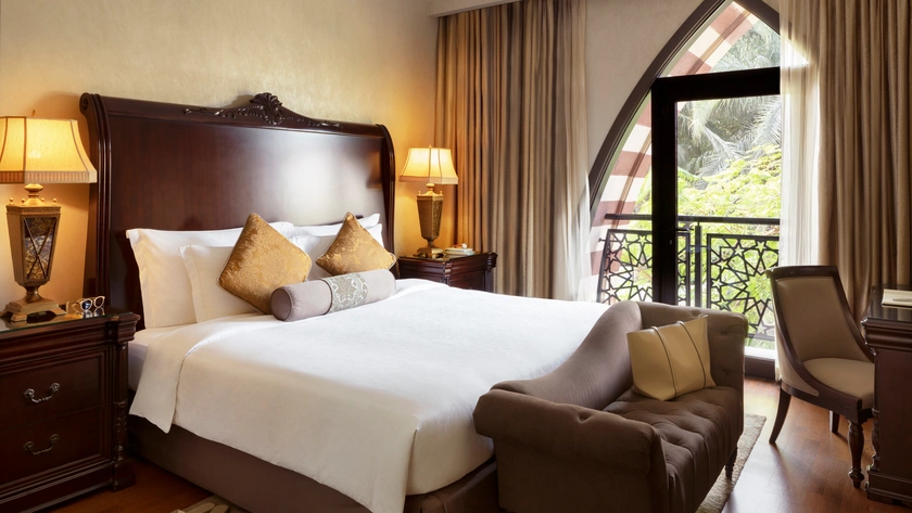 Four Bedroom Royal Lagoon Villa - Bedroom