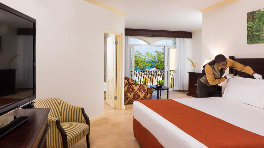 Oceanfront Junior Suite with Butler