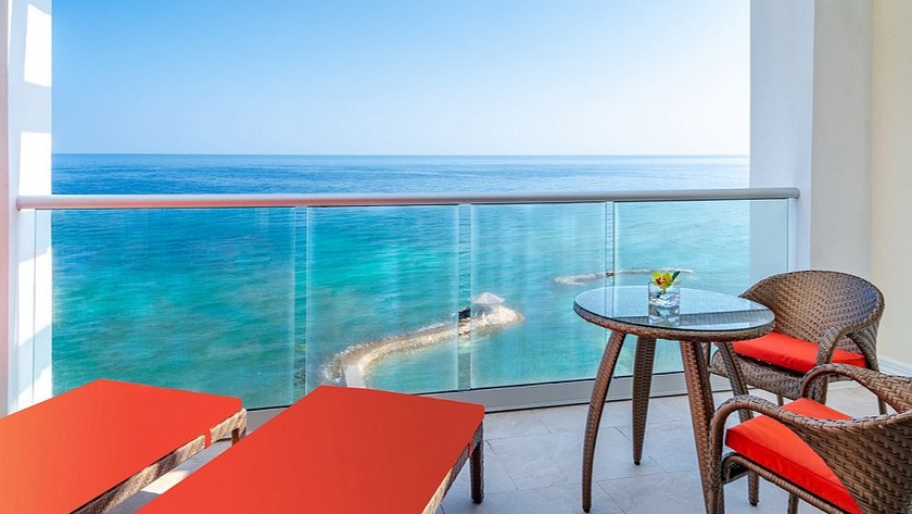 Ocean Front Junior Suite Balcony
