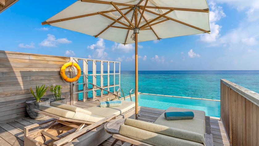 Ocean Pool Villa