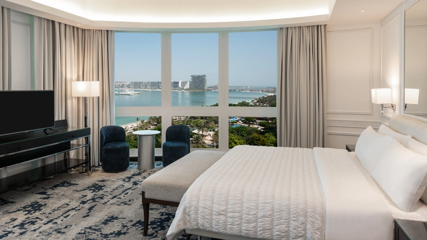 Club Superior Room