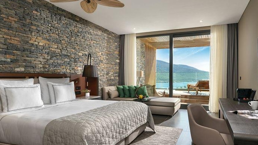 Terrace Room