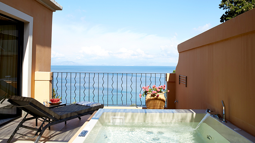 Grand Terrace Junior Suite Whirlpool