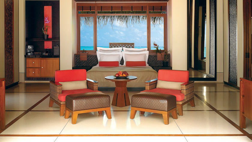Water Villa with Pool Bedroom