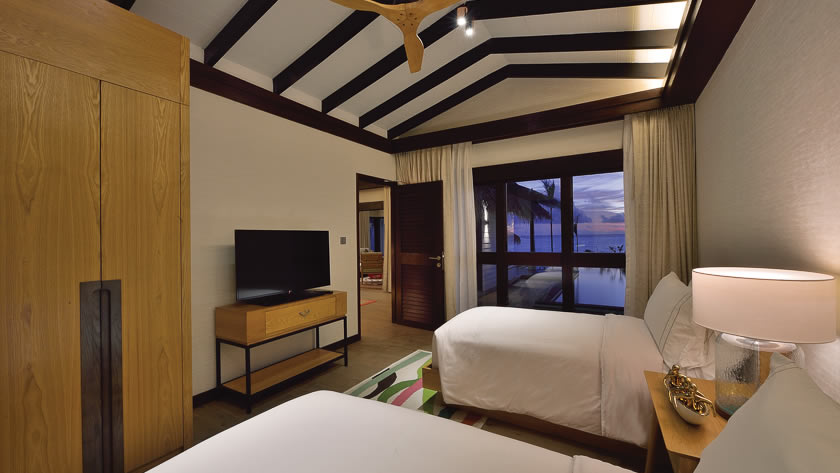 Earth Family Pool Suite Second Bedroom
