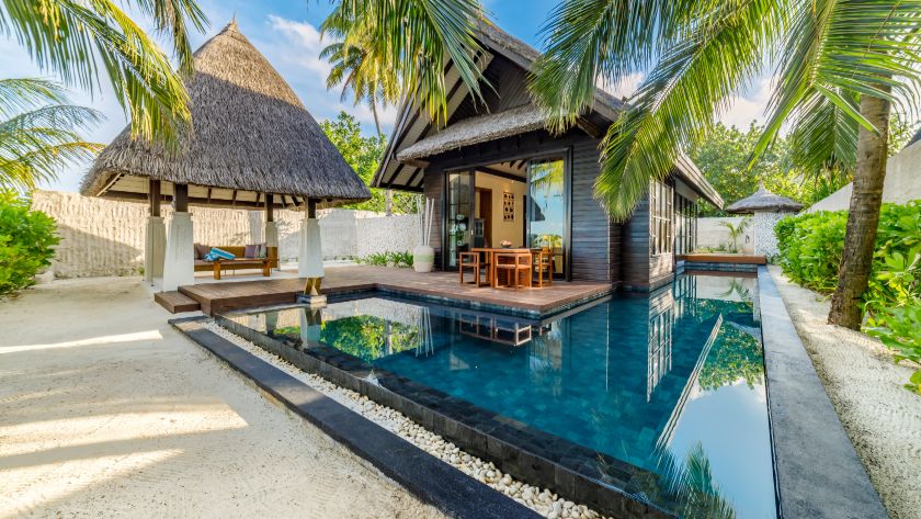 Earth Pool Villa Exterior