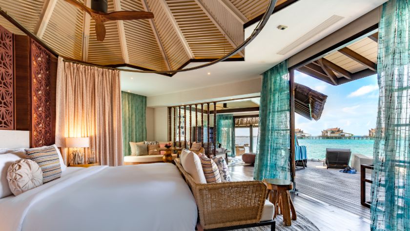 Ocean Pool Suite with Slide