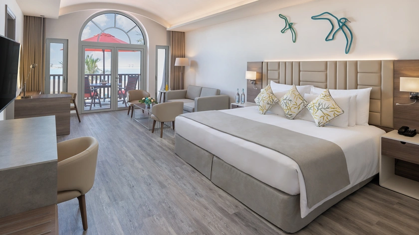 Seaview One Bedroom Suite