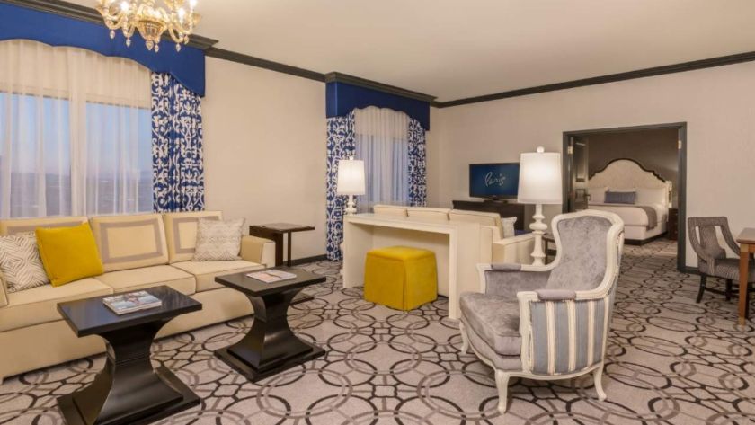 St. Tropez Suite One King Bed