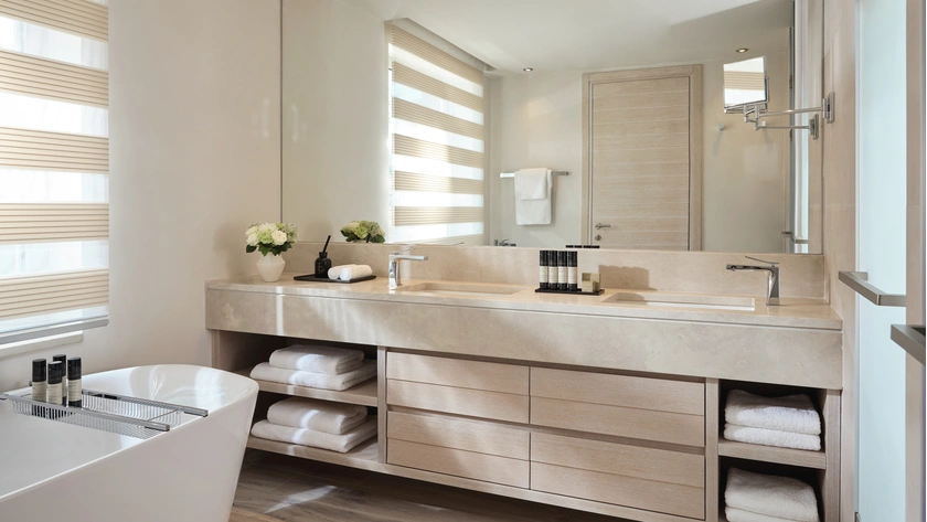 Junior Suite Bathroom