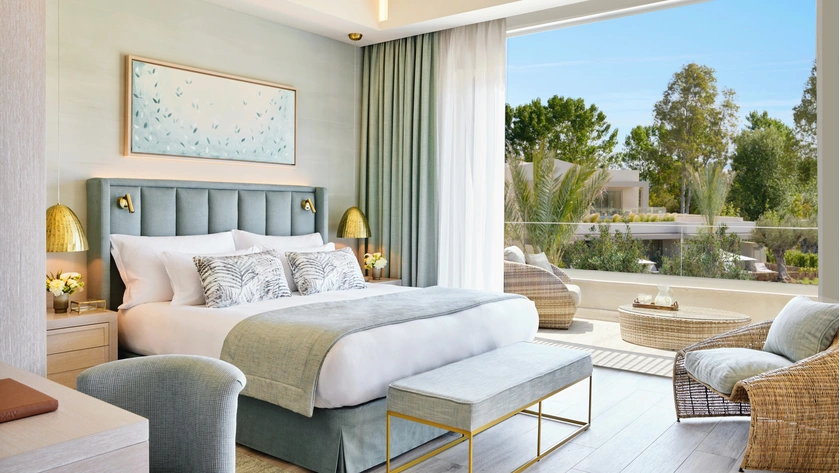 One Bedroom Suite Grand Balcony Garden View